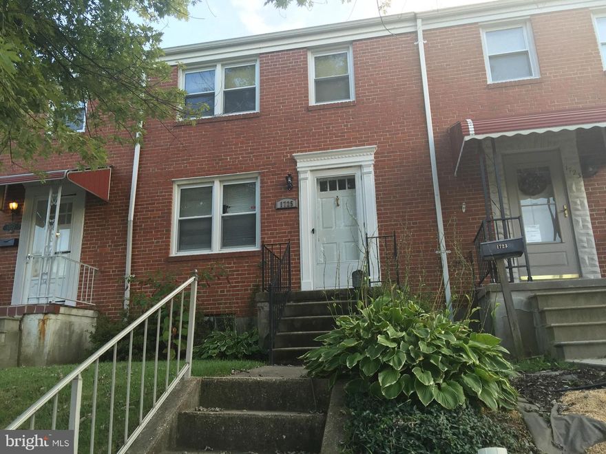 Beautiful 3 bedroom townhouse. Brand new carpet, Hardwood floors, fenced yard, finished basement. Convenient location close to 695 and 95. No vouchers, no pets.