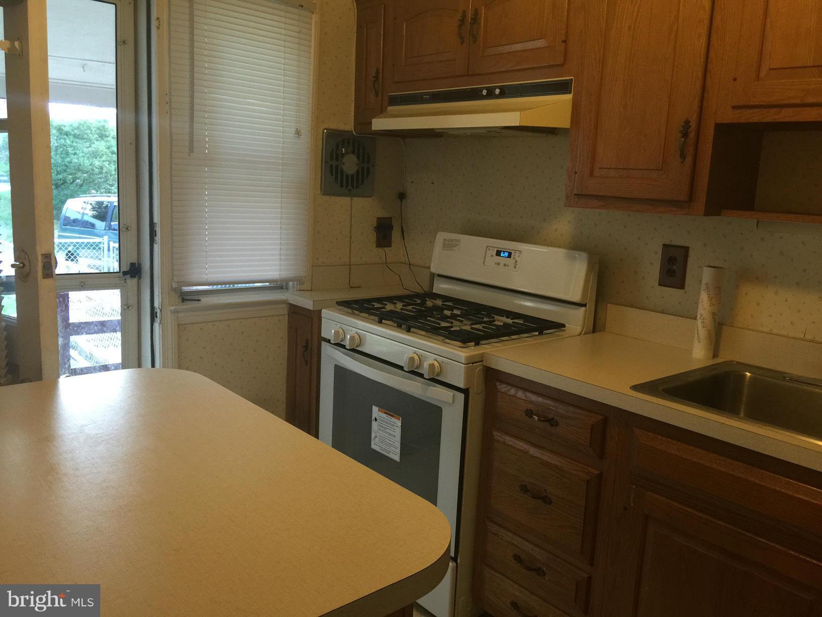 RIDGELEIGH - Residential Lease