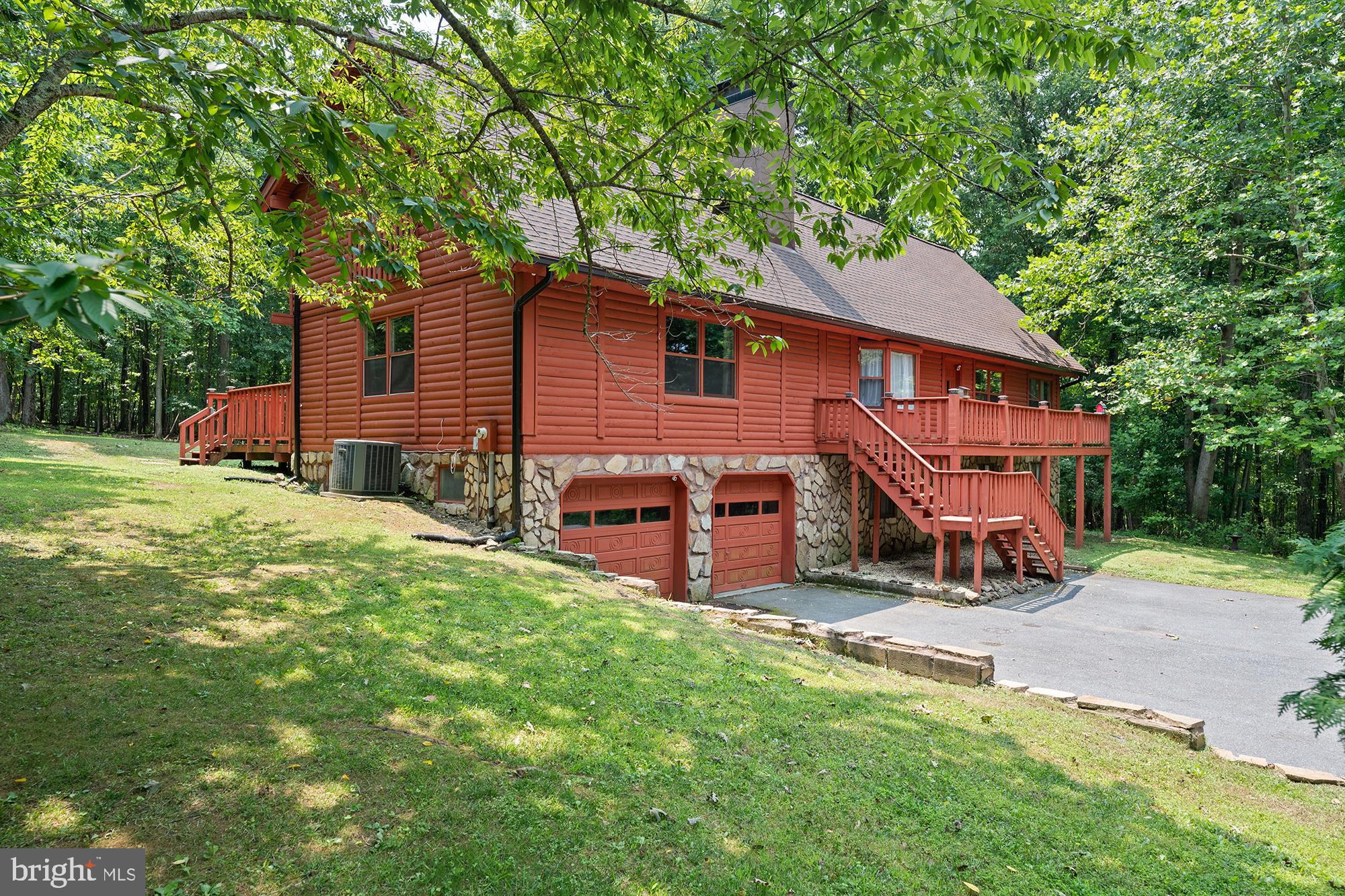 2425 HENSON DRIVE