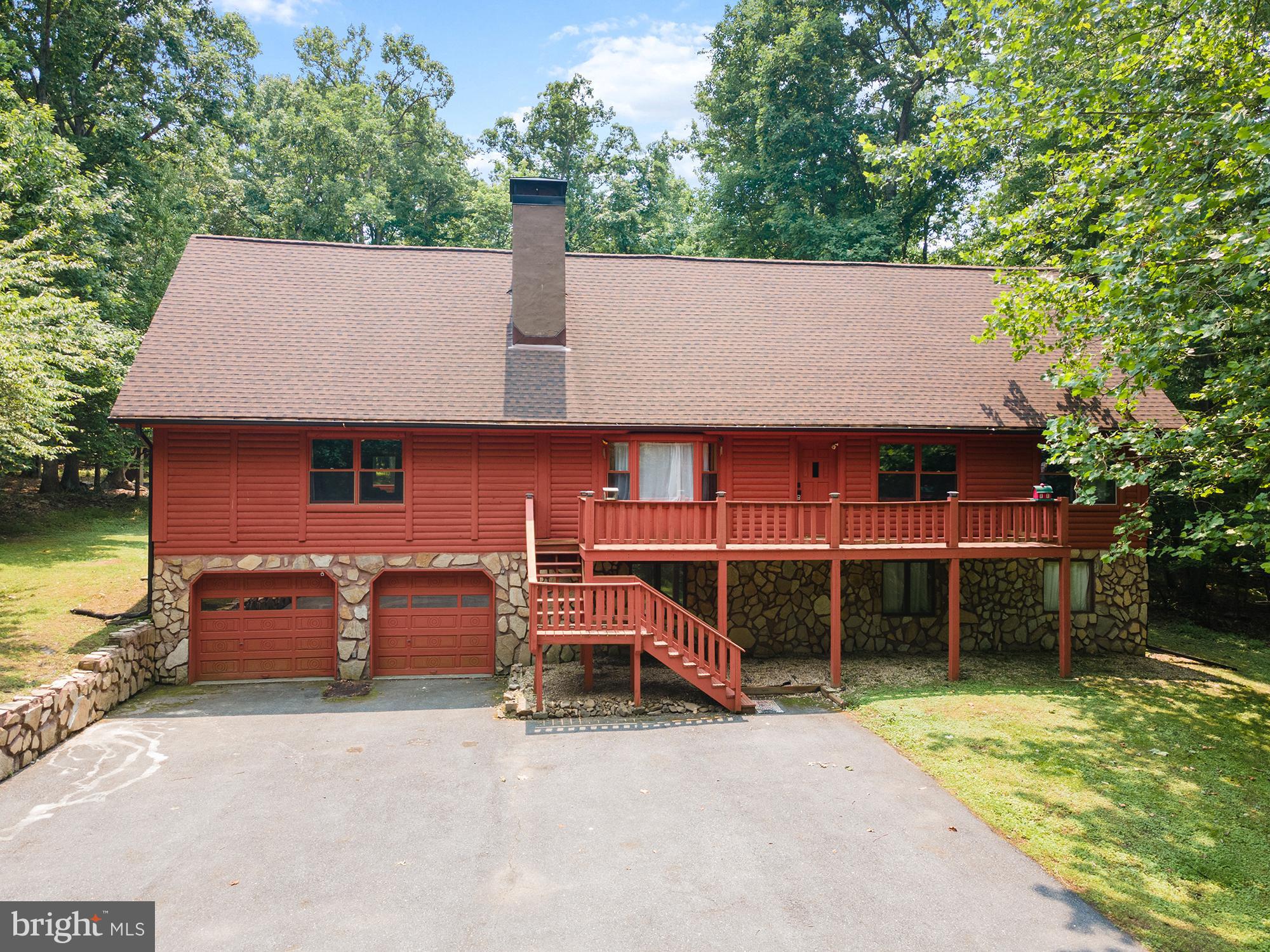 2425 HENSON DRIVE