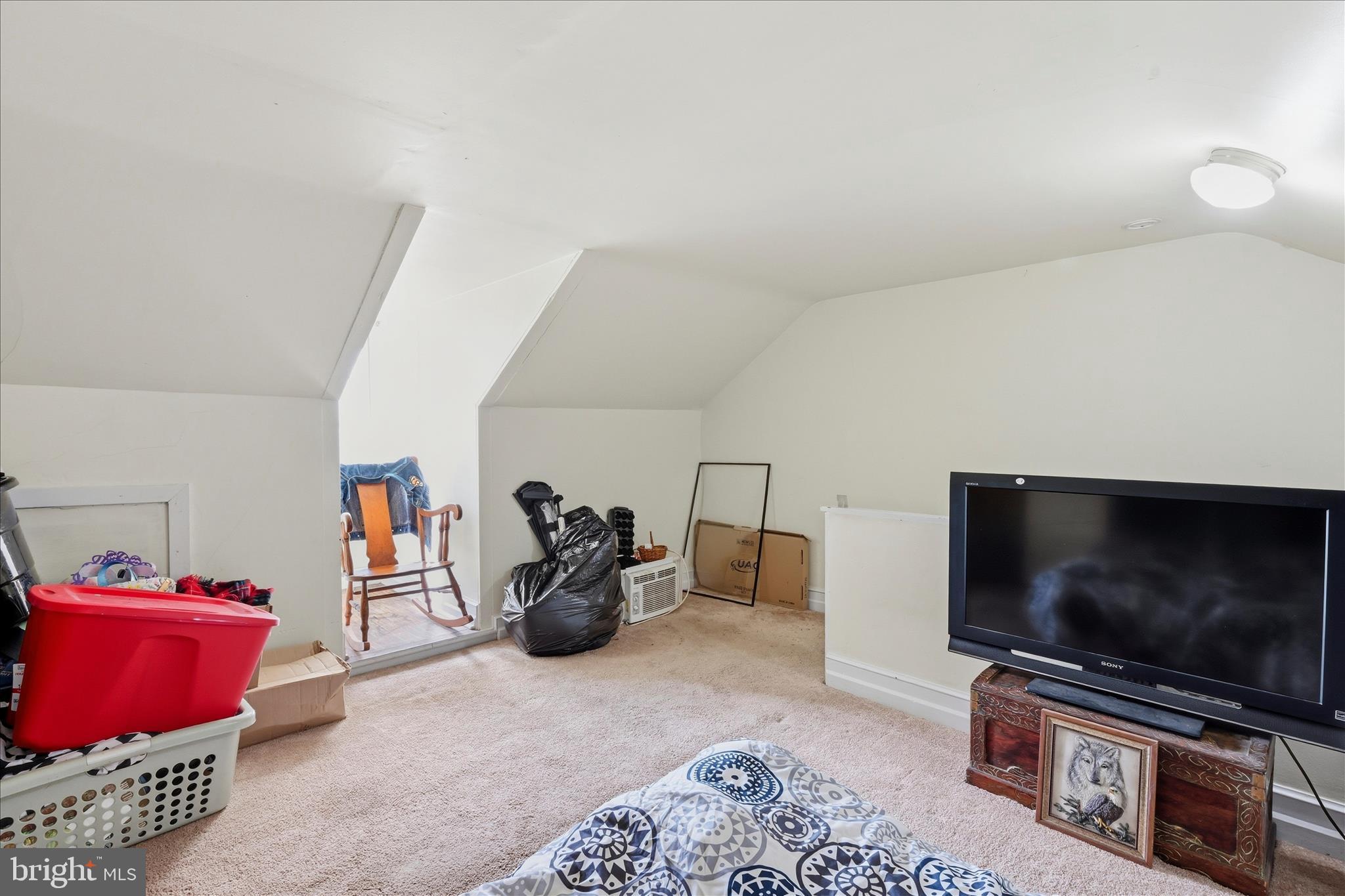 COLUMBIA - Residential