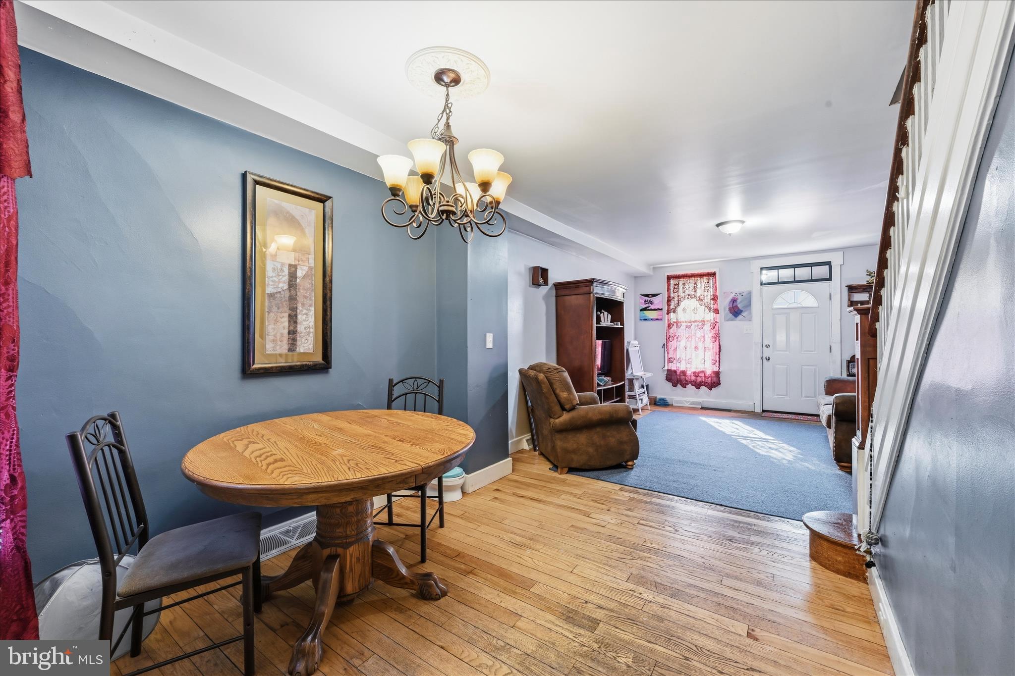 COLUMBIA - Residential