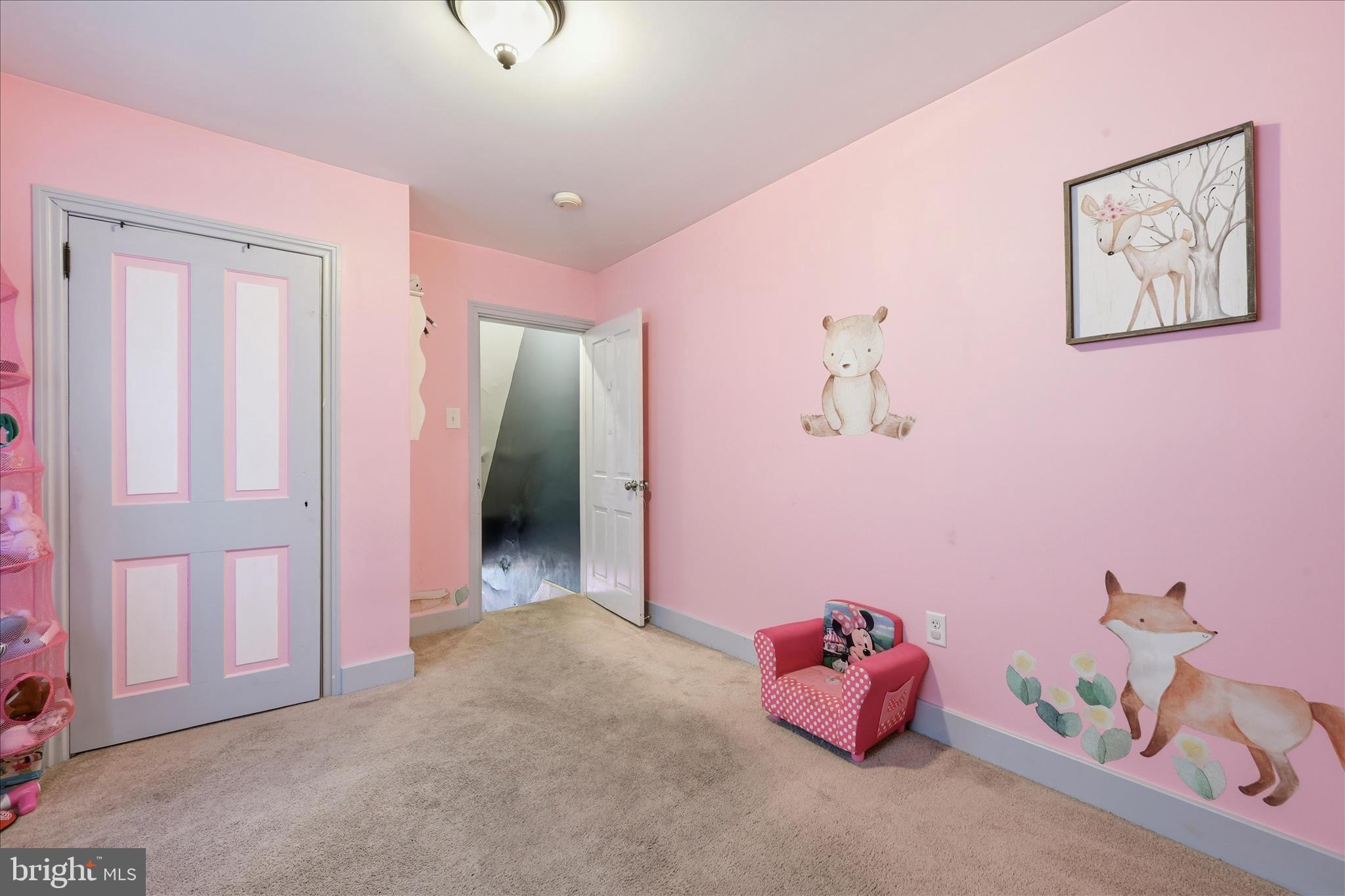 COLUMBIA - Residential