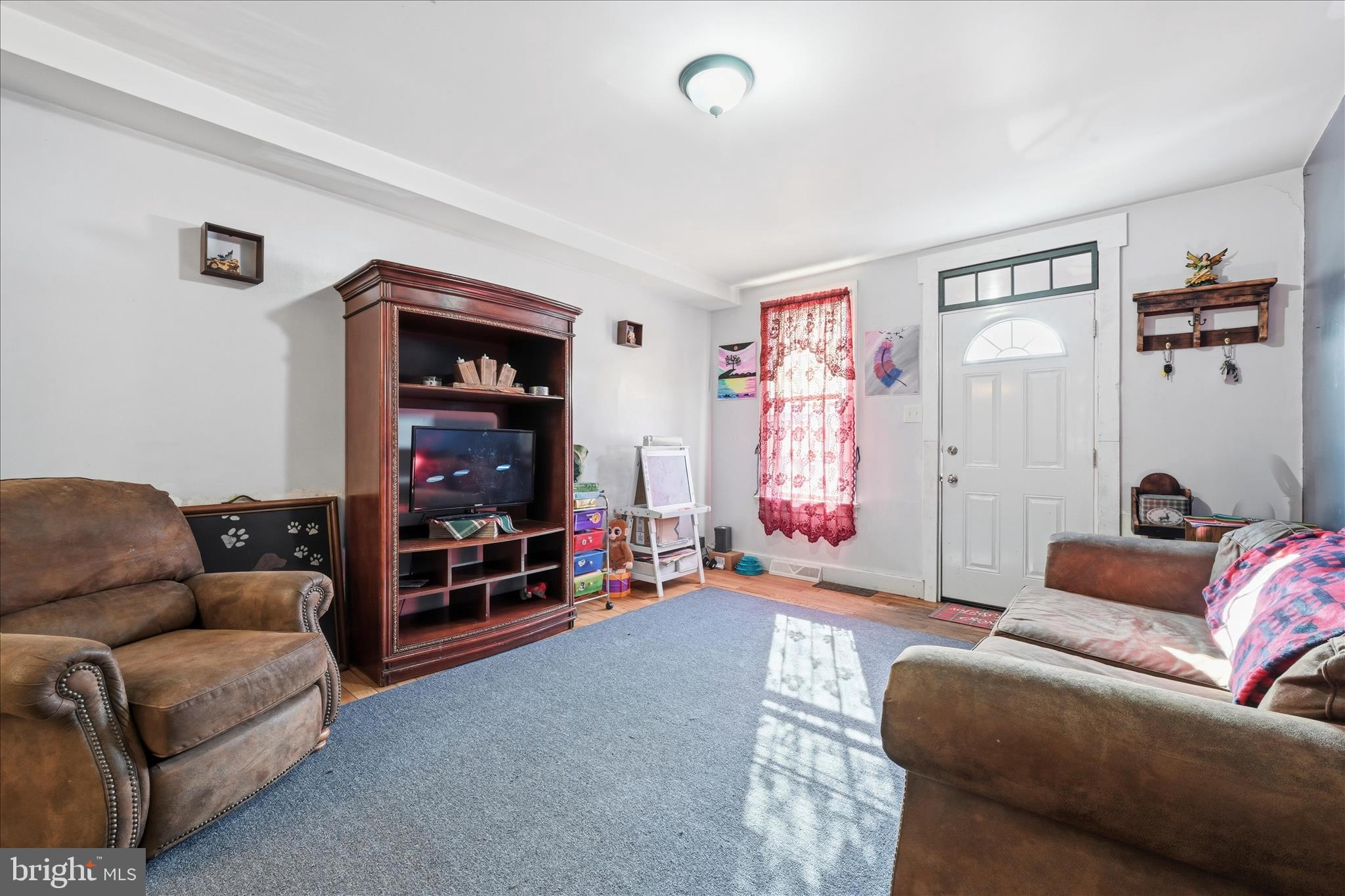 COLUMBIA - Residential