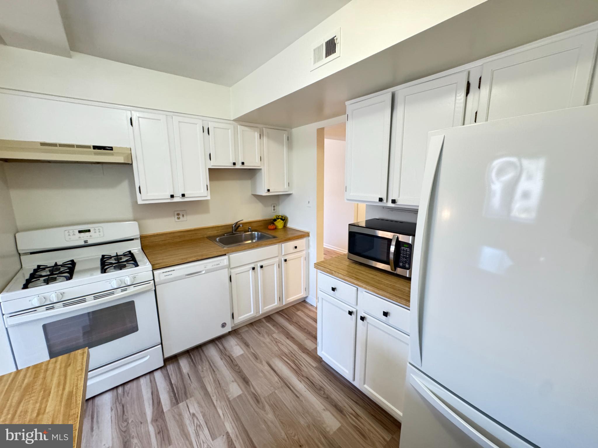 BRYANT WOODS - Residential