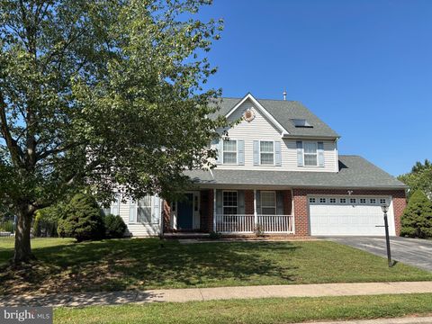 2807 APPLE VALLEY LANE AUDUBON PA 19403