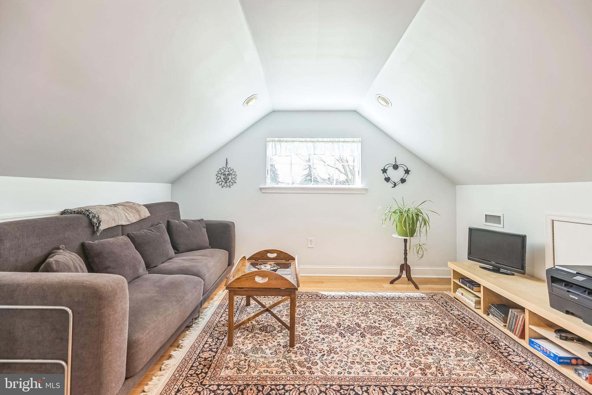 ABINGTON - Residential