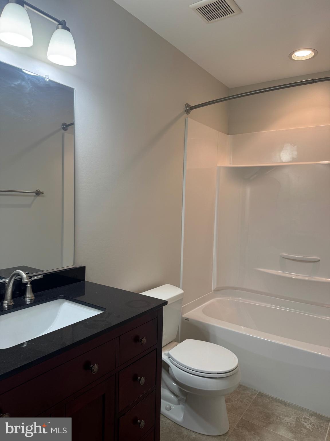 MANOR PARK - Residential Lease