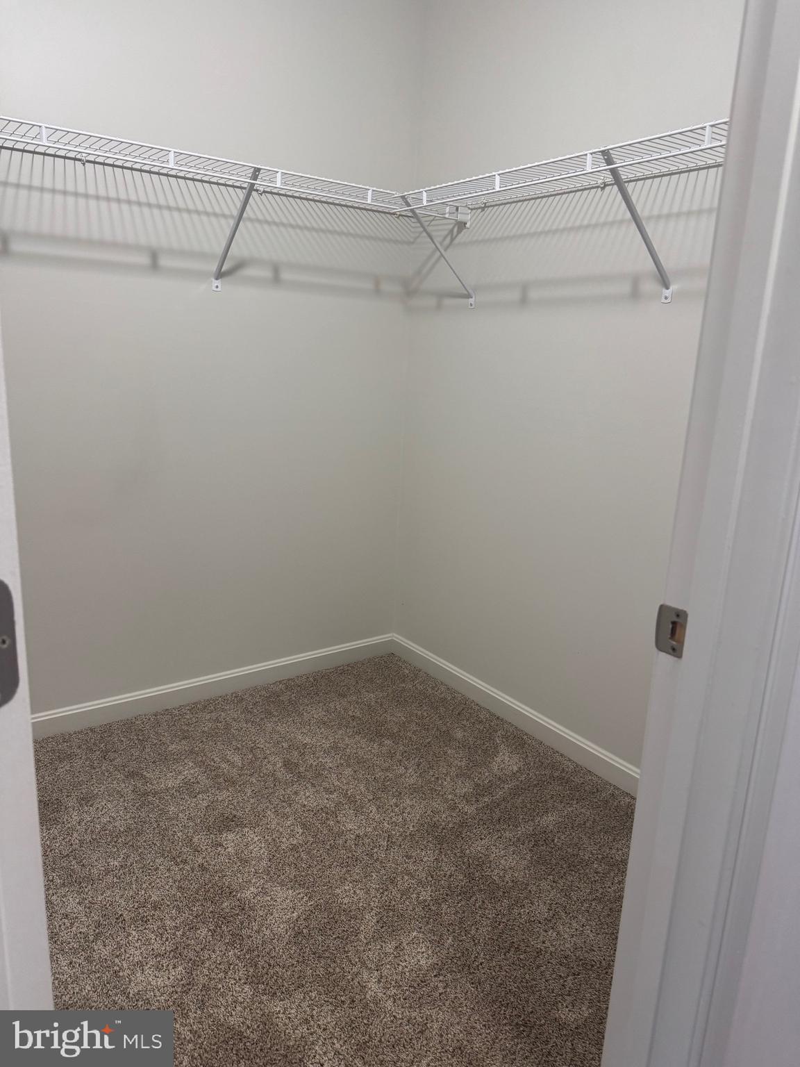 MANOR PARK - Residential Lease