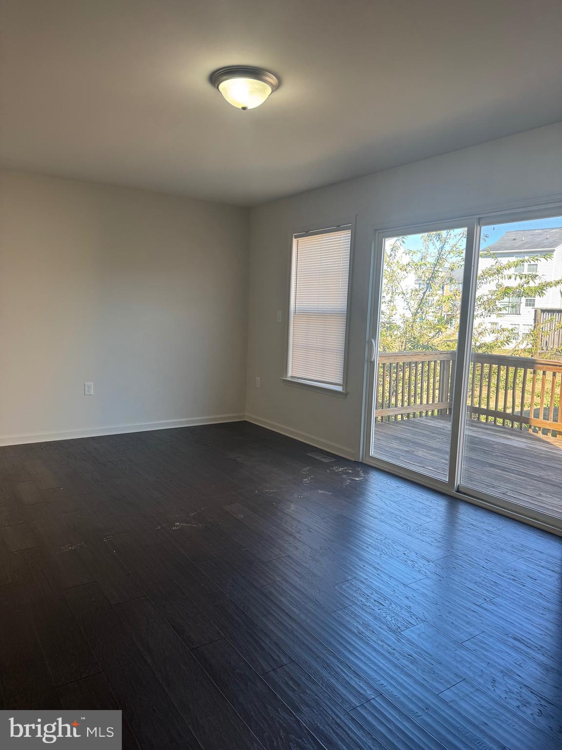 MANOR PARK - Residential Lease