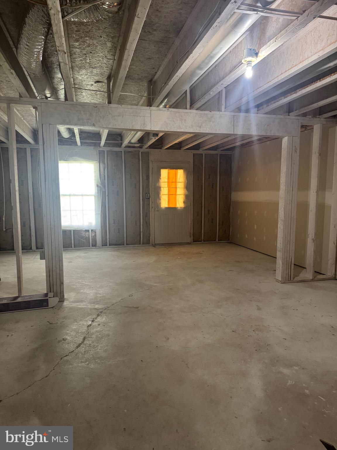 MANOR PARK - Residential Lease