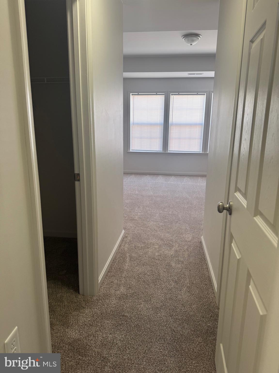 MANOR PARK - Residential Lease