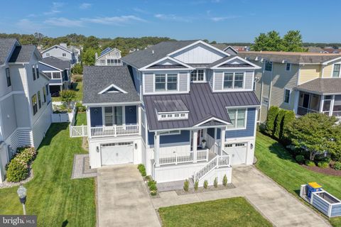 Homes For Sale - 324 Sandpiper Drive<br/> BETHANY BEACH, DE 19930