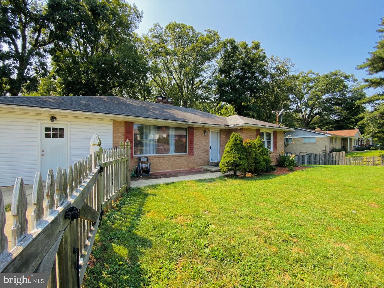 TEMPLE HILLS PARK - Residential