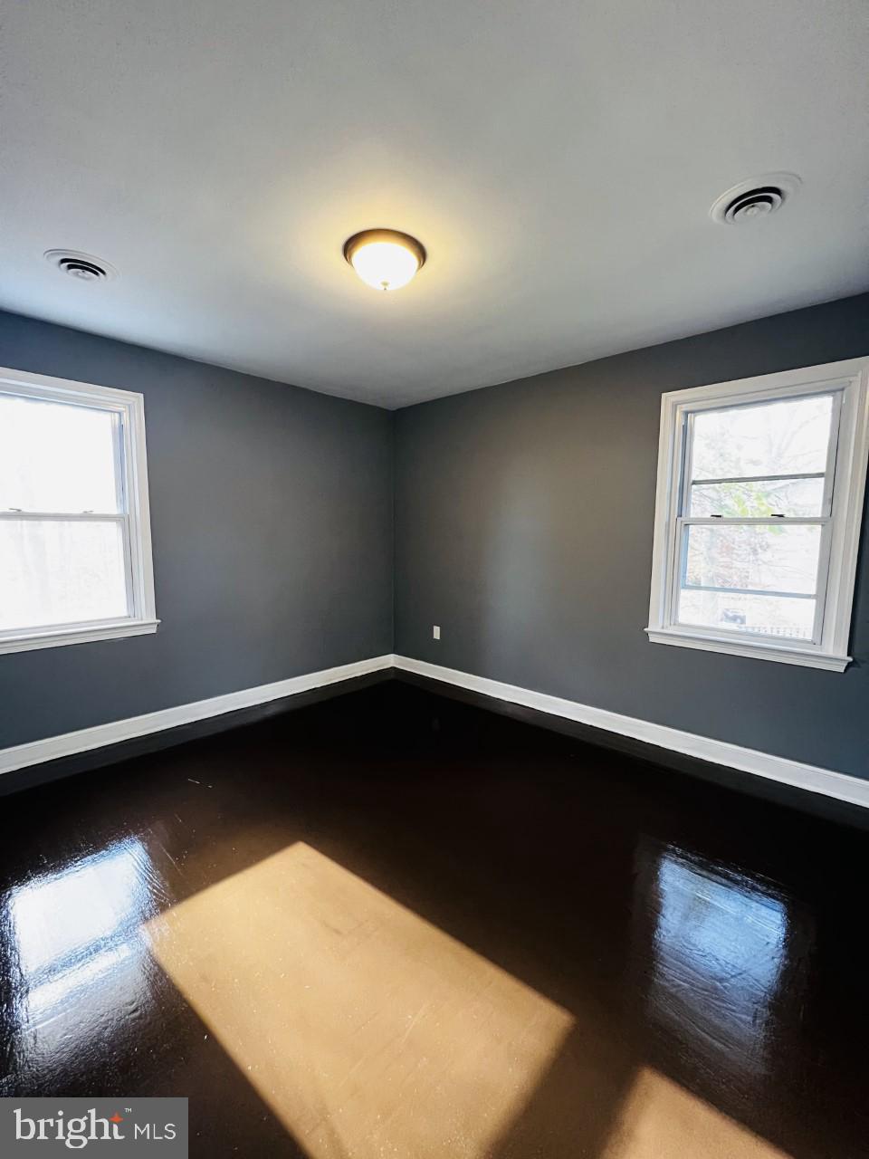 TEMPLE HILLS PARK - Residential