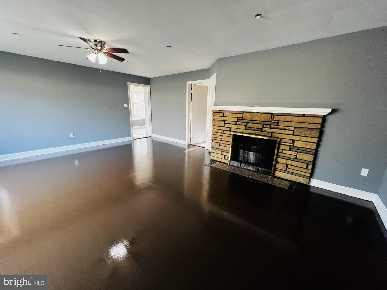 TEMPLE HILLS PARK - Residential