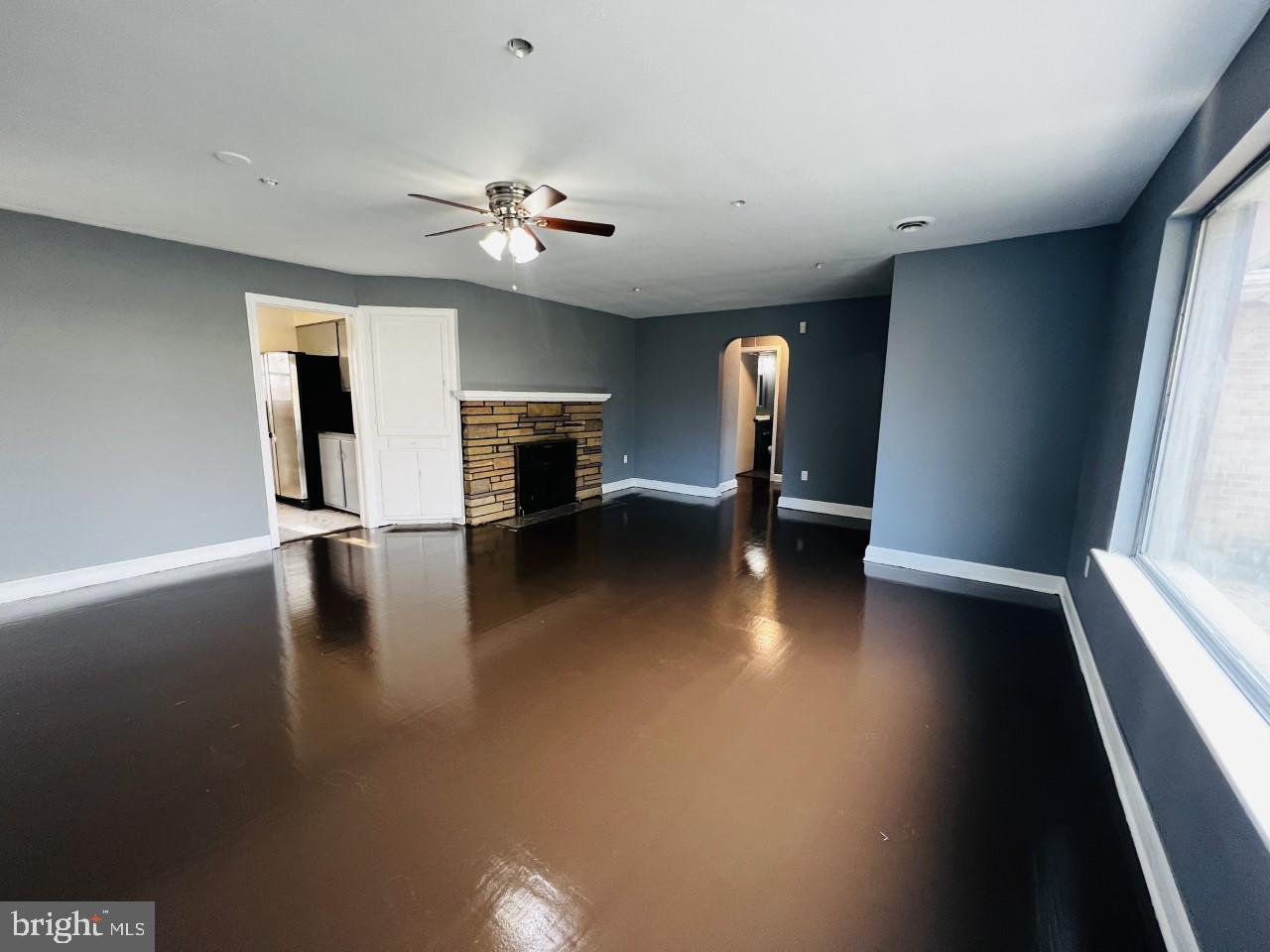 TEMPLE HILLS PARK - Residential