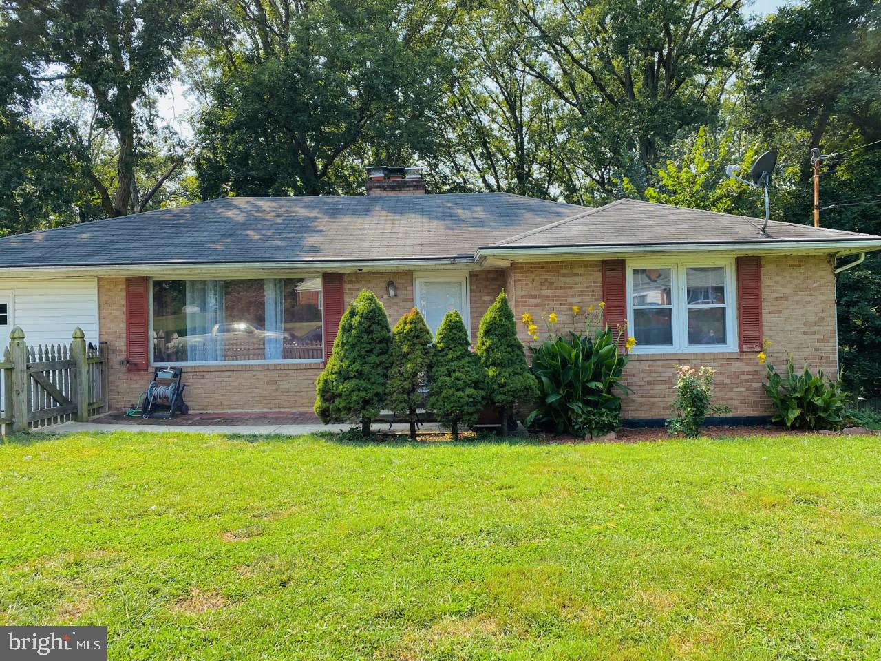 TEMPLE HILLS PARK - Residential