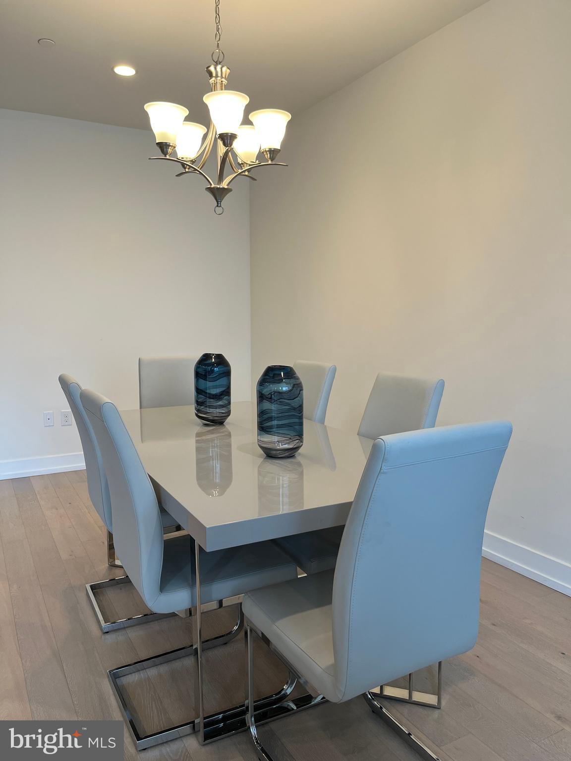 BROWNSTONES AT VF - Residential Lease