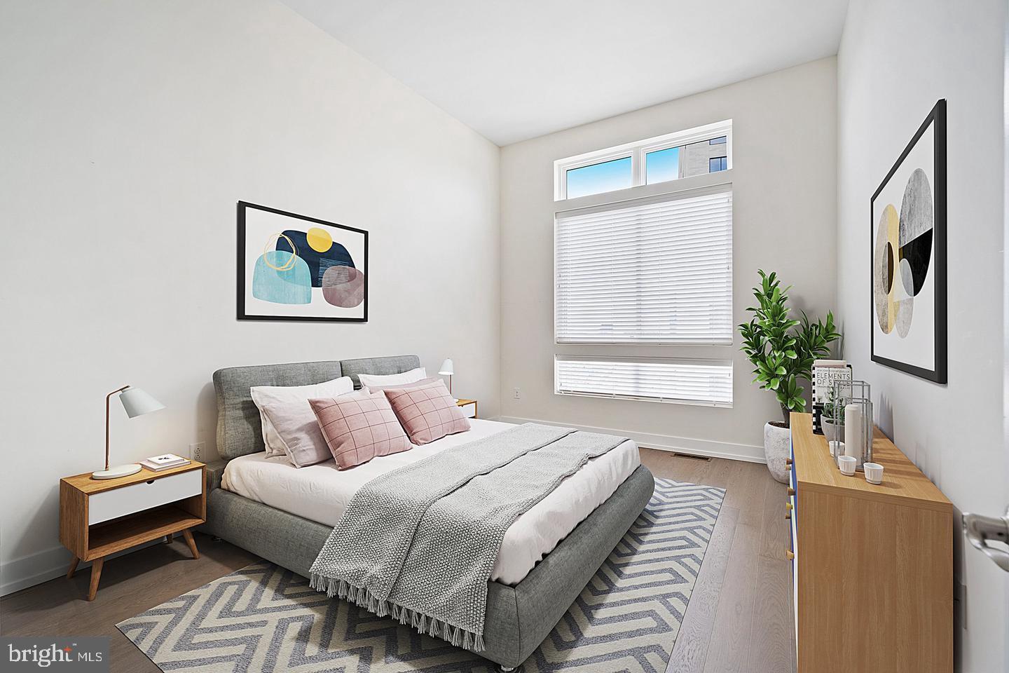 BROWNSTONES AT VF - Residential Lease