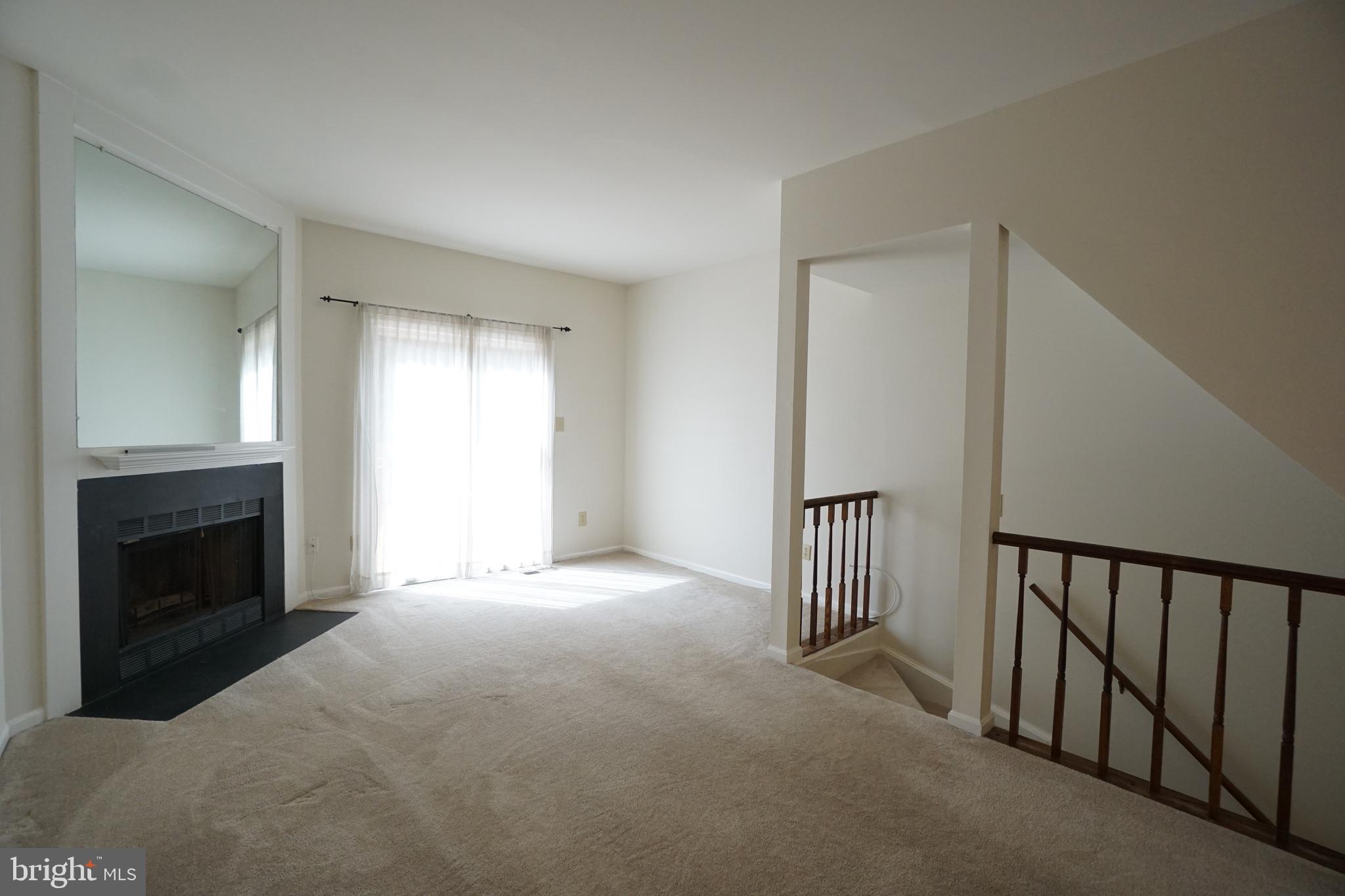 RESTON - Residential Lease