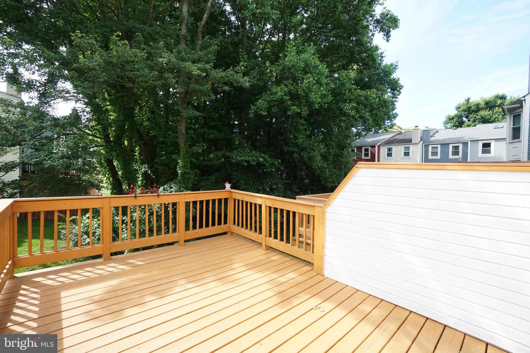 RESTON - Residential Lease