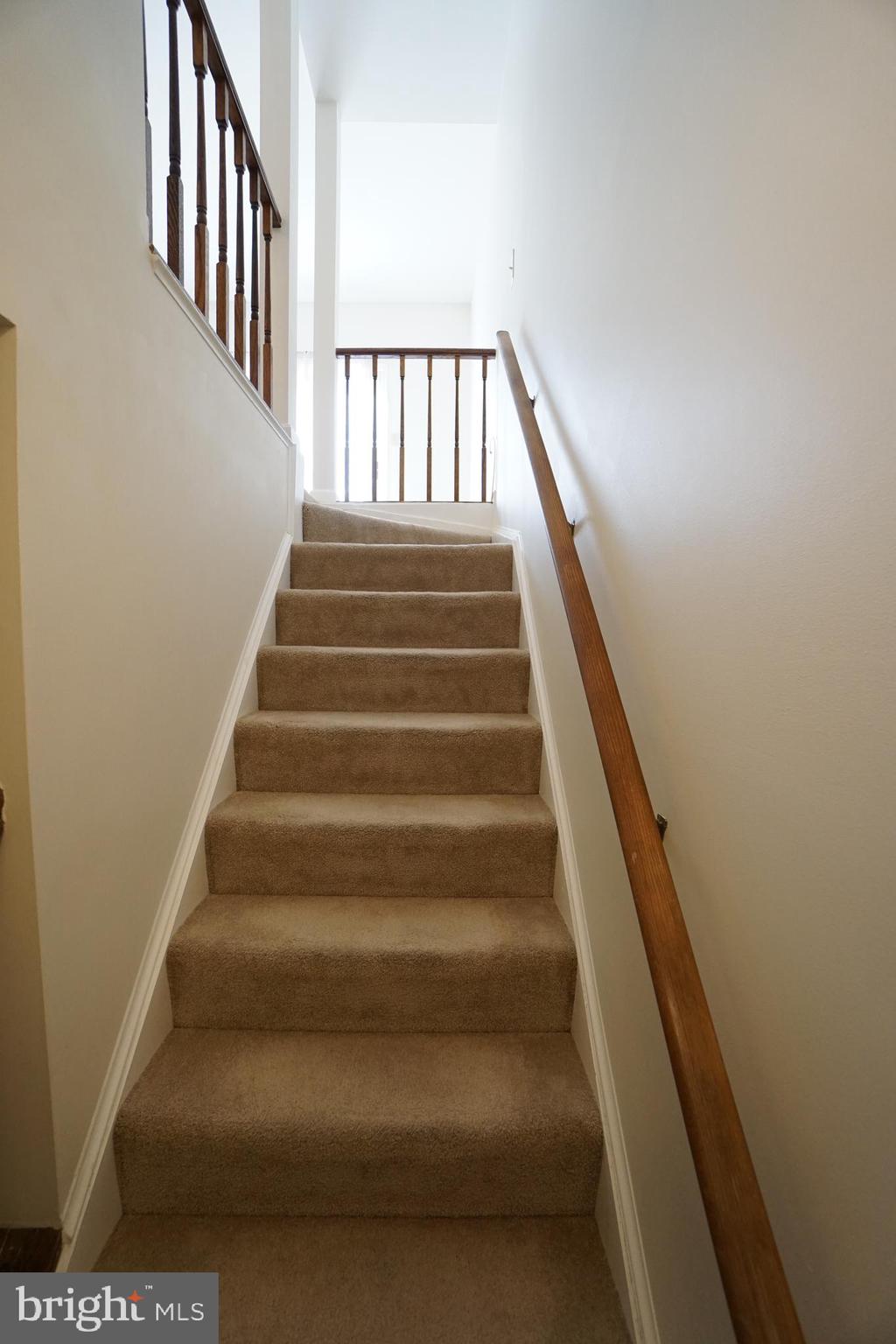 RESTON - Residential Lease