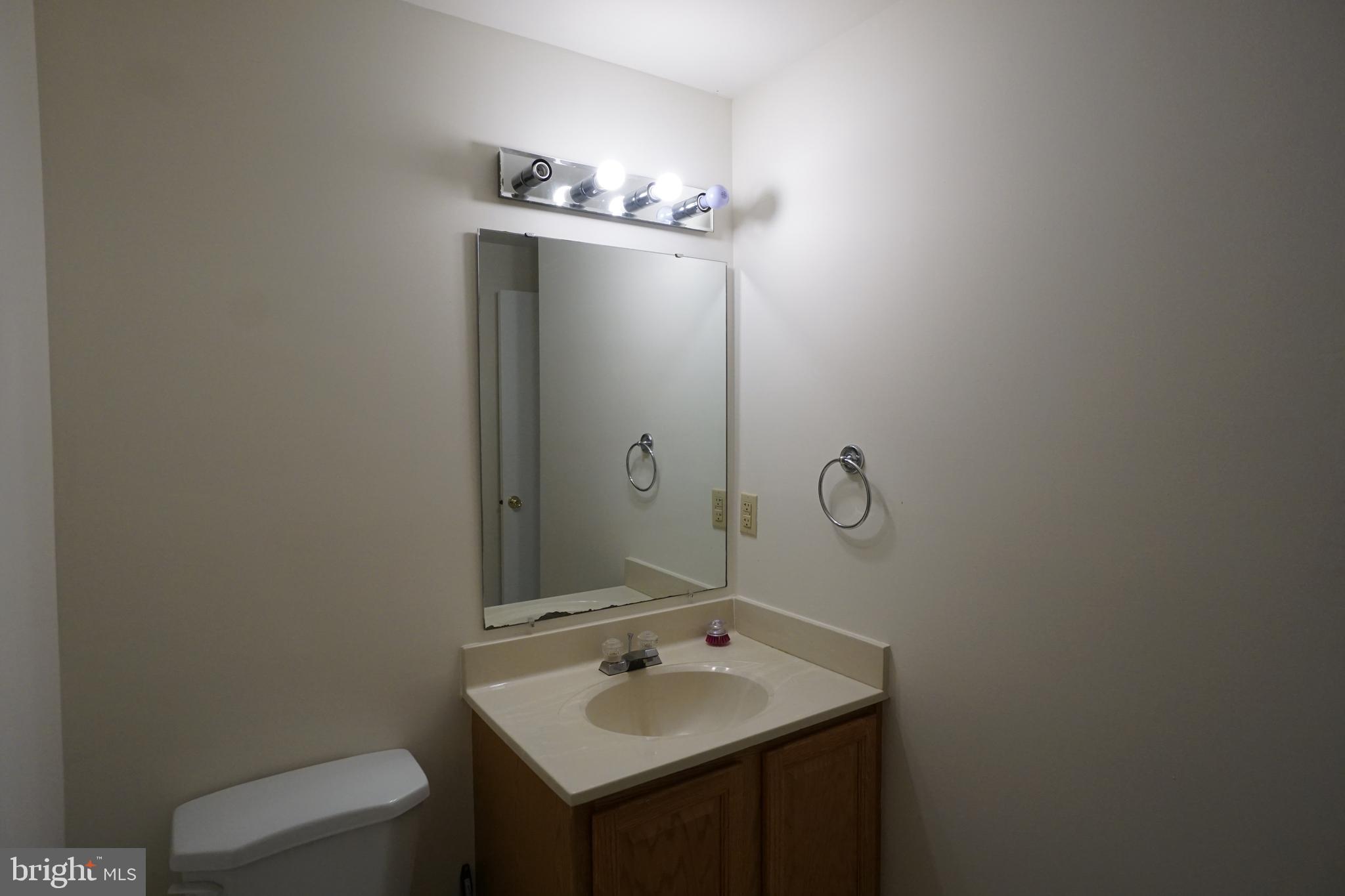 RESTON - Residential Lease