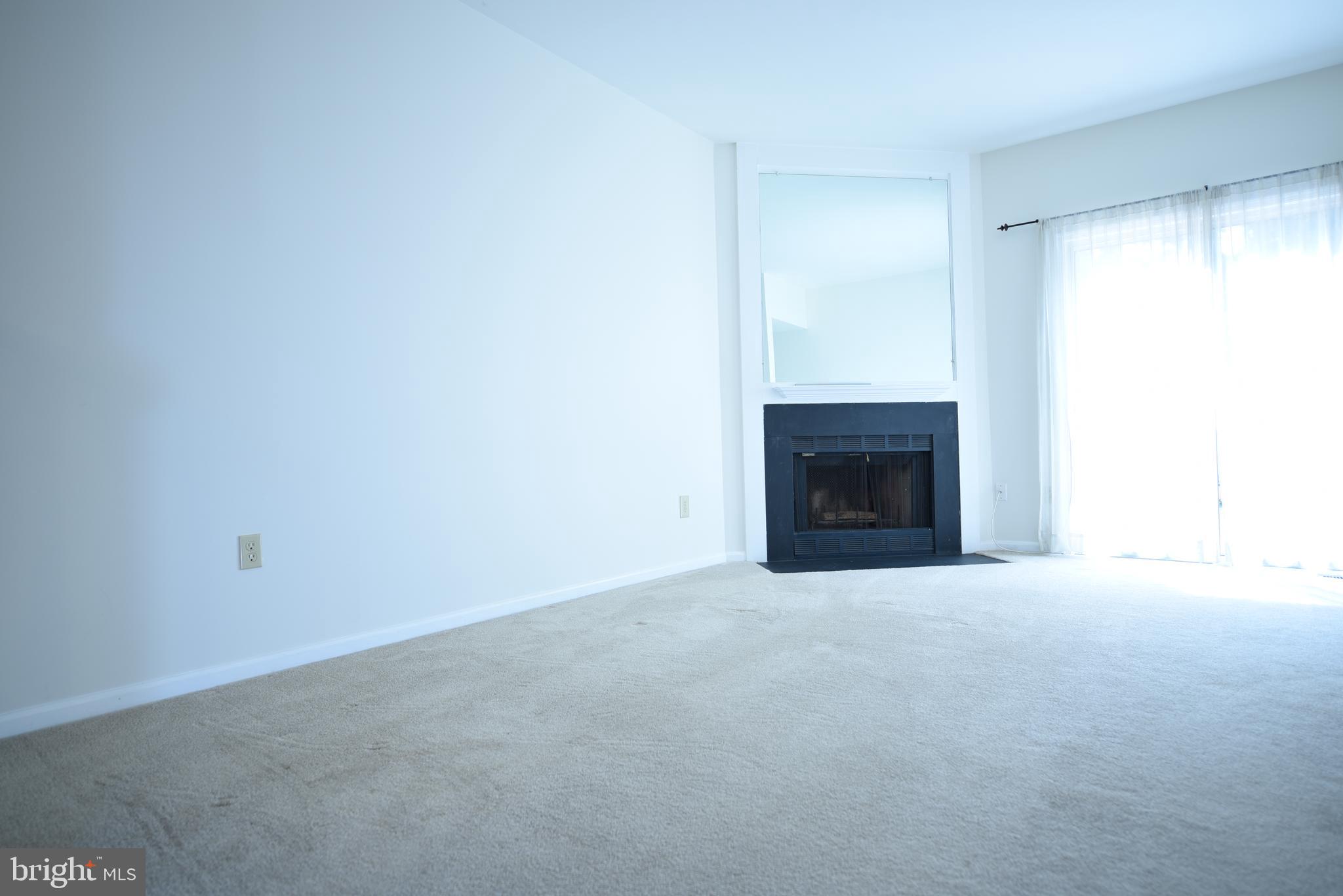 RESTON - Residential Lease