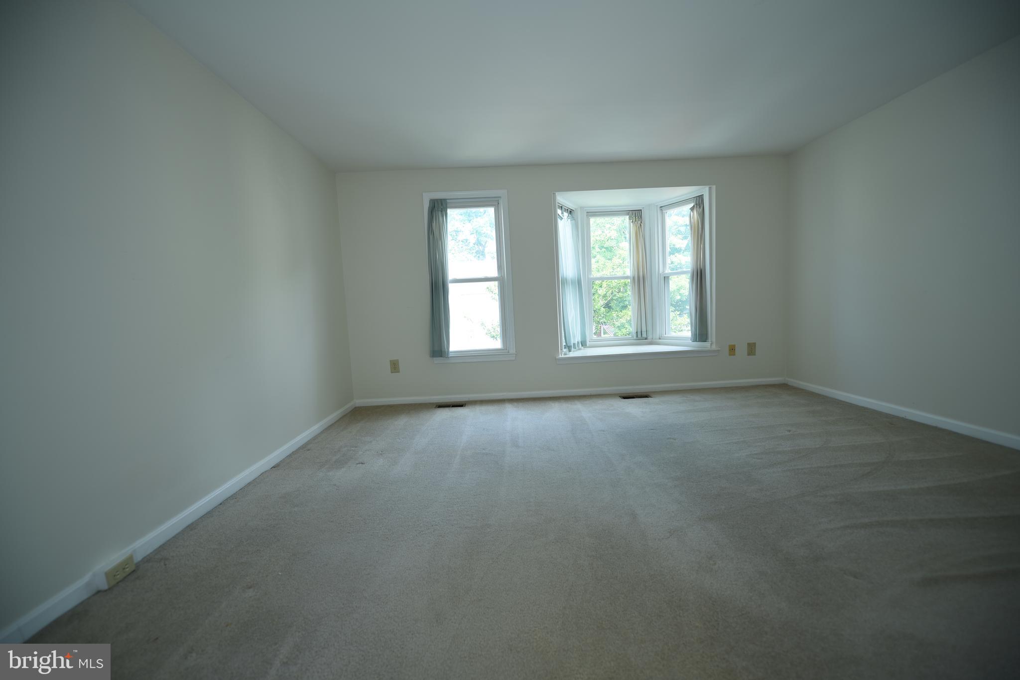 RESTON - Residential Lease