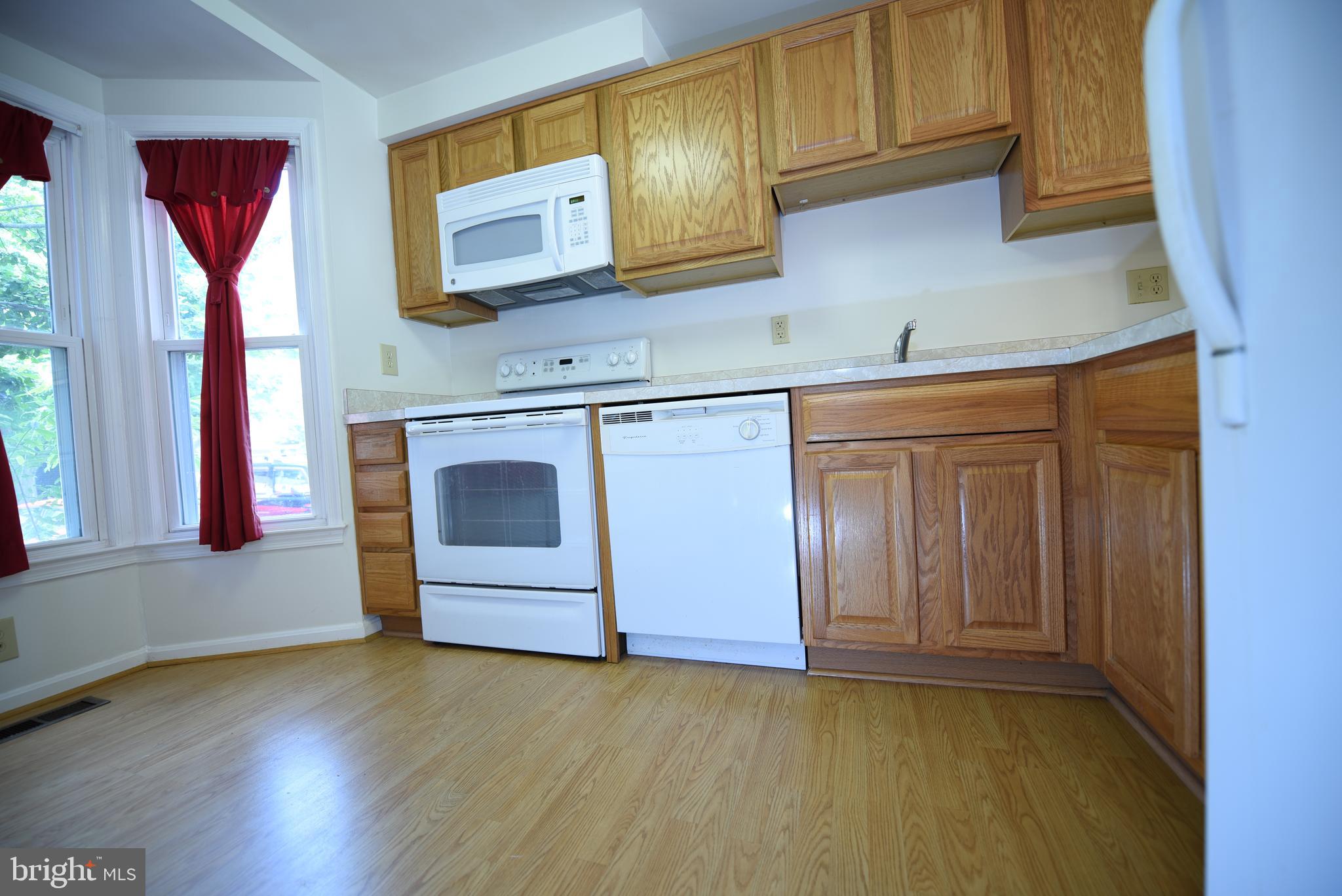 RESTON - Residential Lease