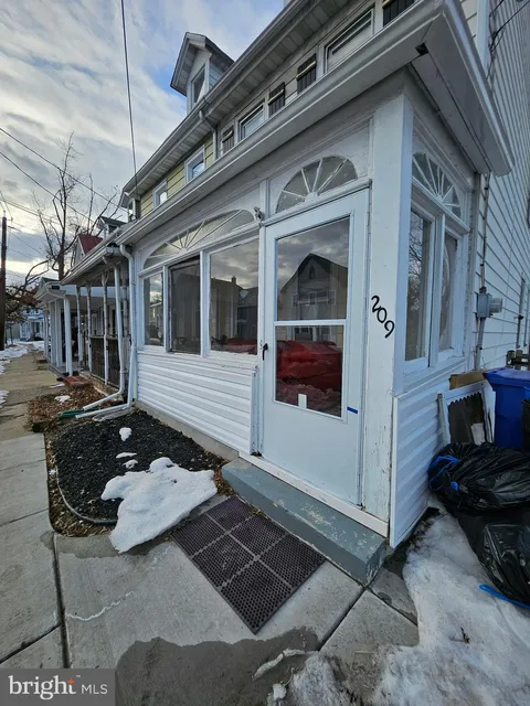 MLS: NJBL2105700