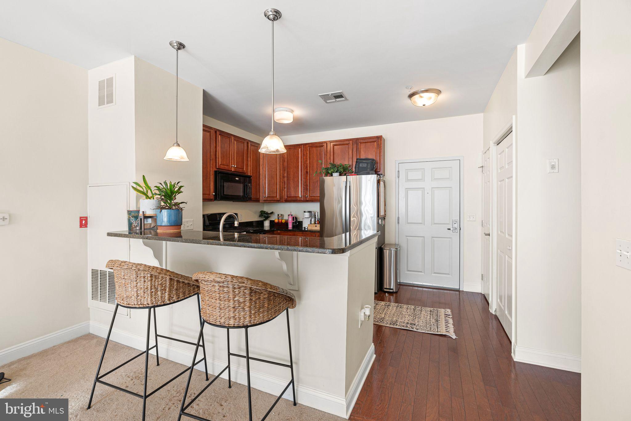 THE GRANDE AT RIVERVIEW - Residential