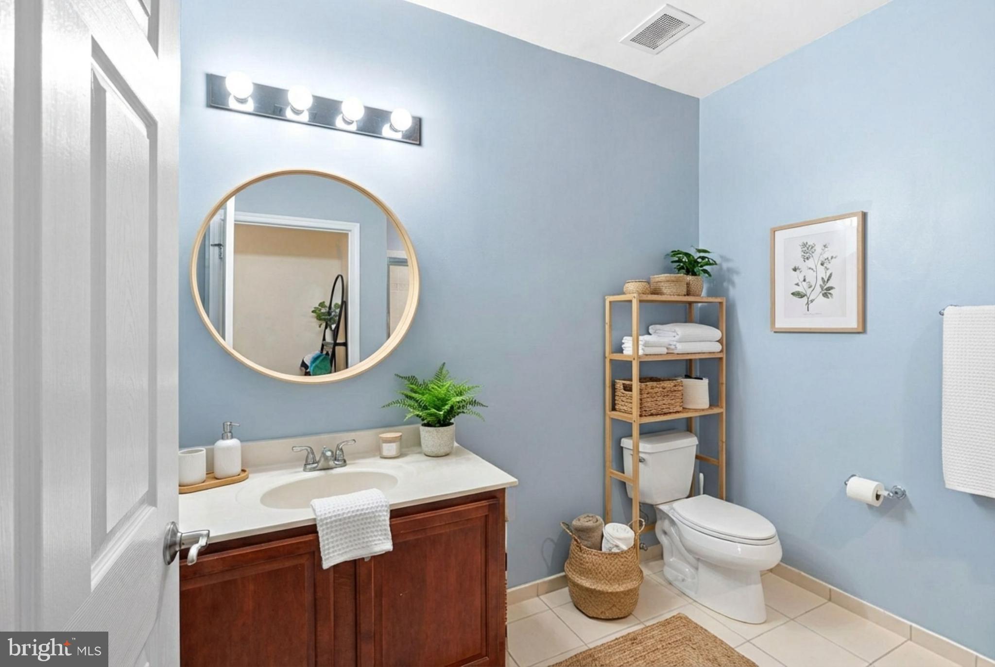 THE GRANDE AT RIVERVIEW - Residential