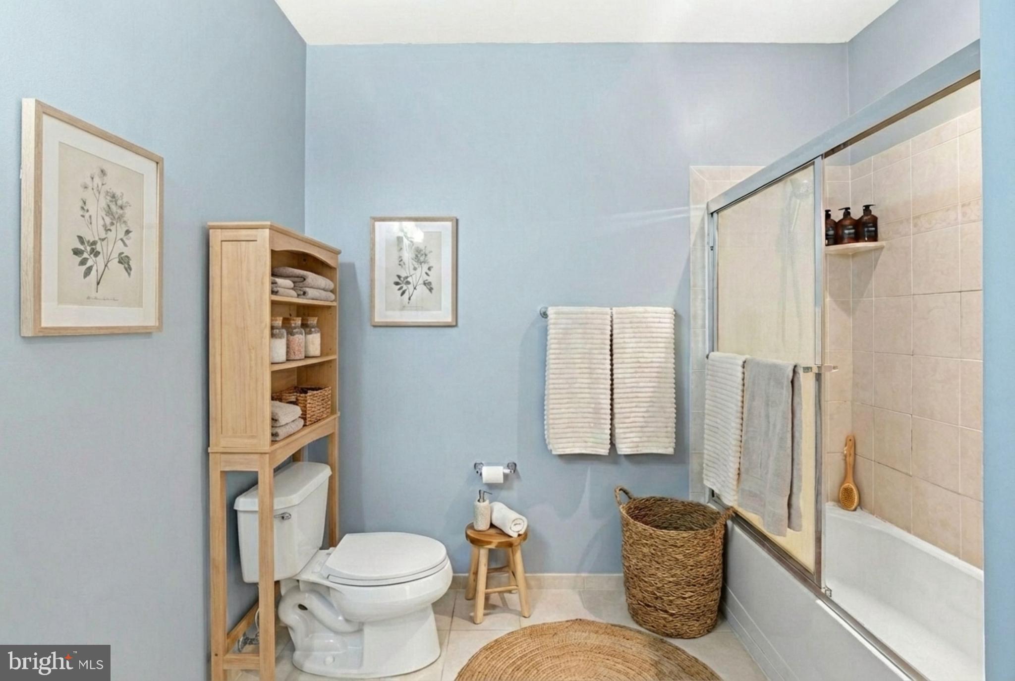 THE GRANDE AT RIVERVIEW - Residential