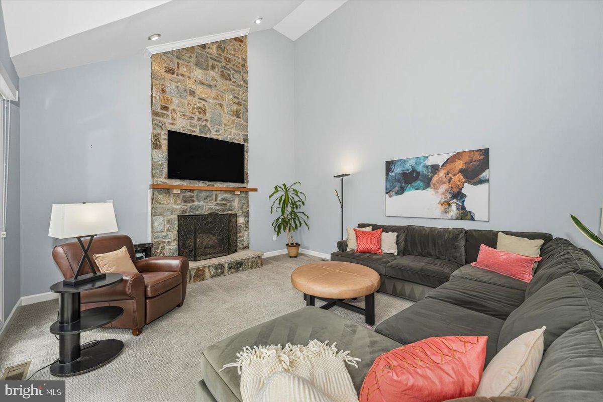 ROLLINMEAD - Residential