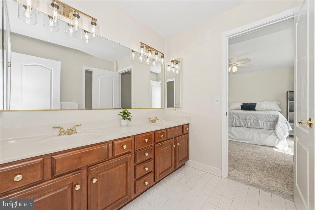 ROLLINMEAD - Residential