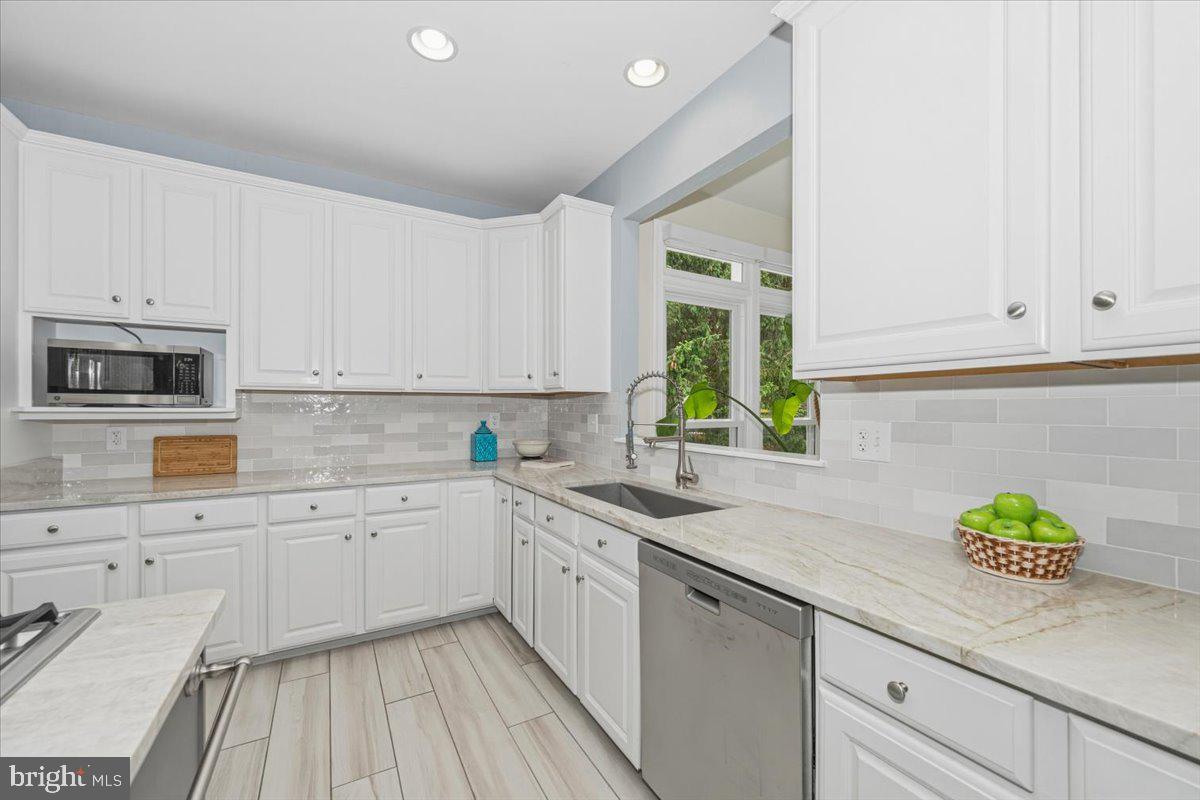 ROLLINMEAD - Residential