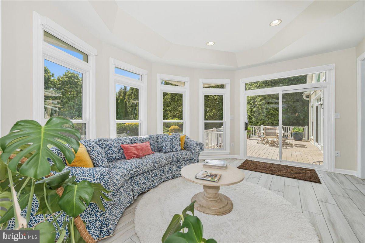 ROLLINMEAD - Residential