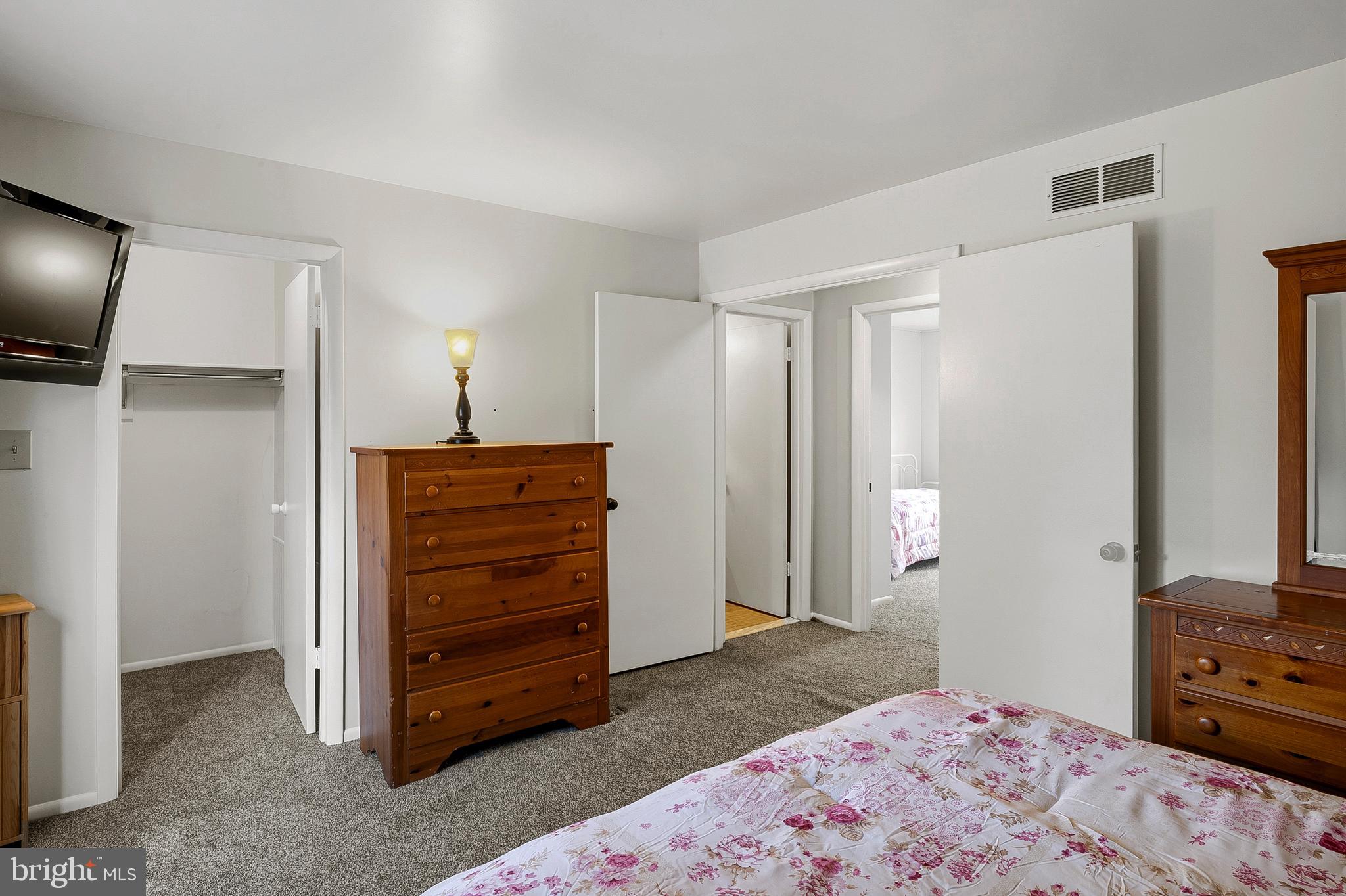 CUNNINGHILL COVE - Residential