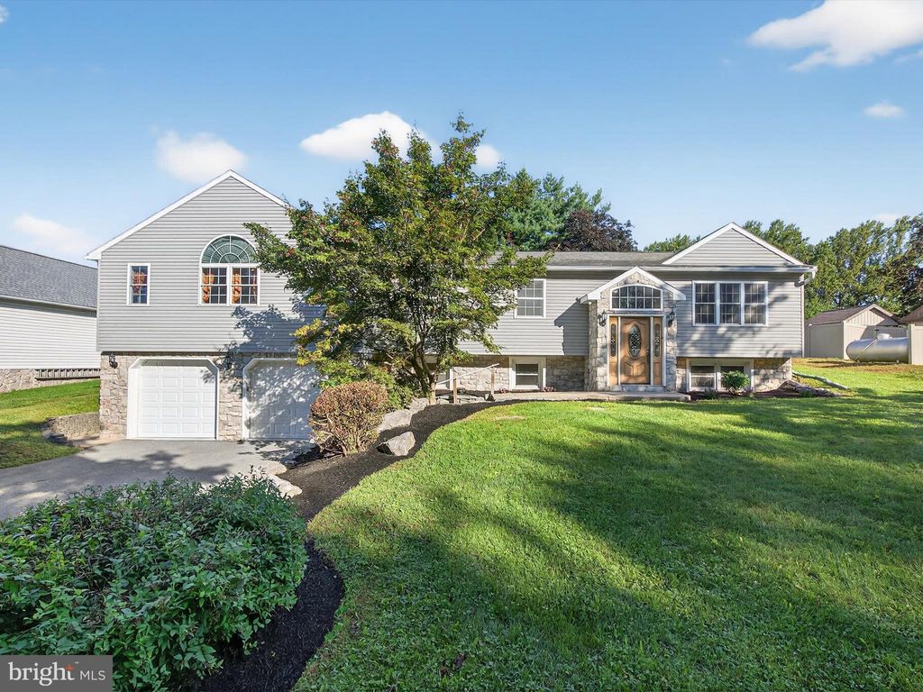 Photo of 1260 Cider Press Road, MANHEIM, PA 17545 (MLS # PALA2072070)