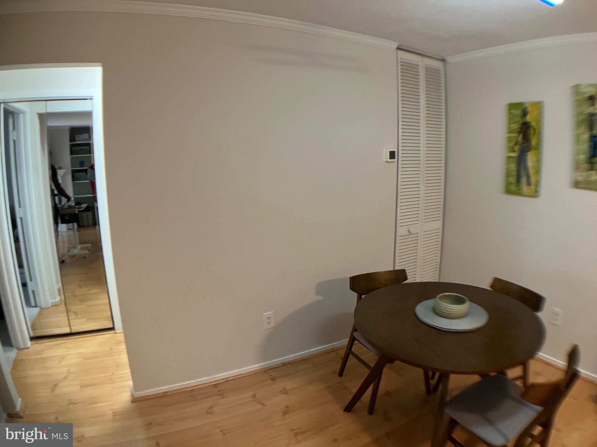 RESTON - Residential Lease