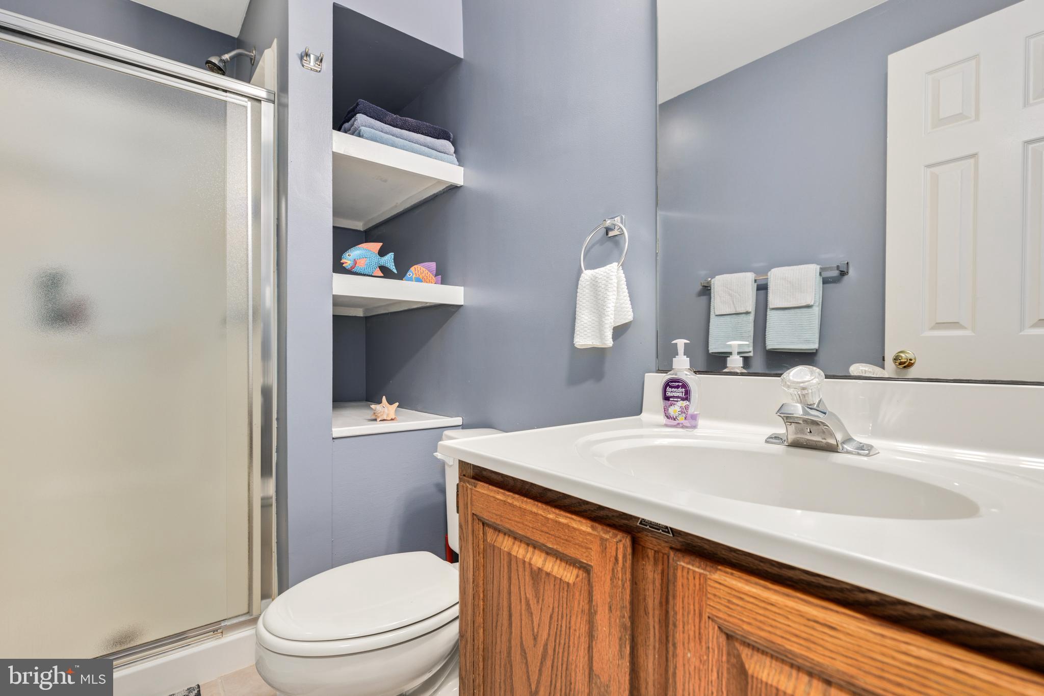 POTOMAC LAKES - Residential