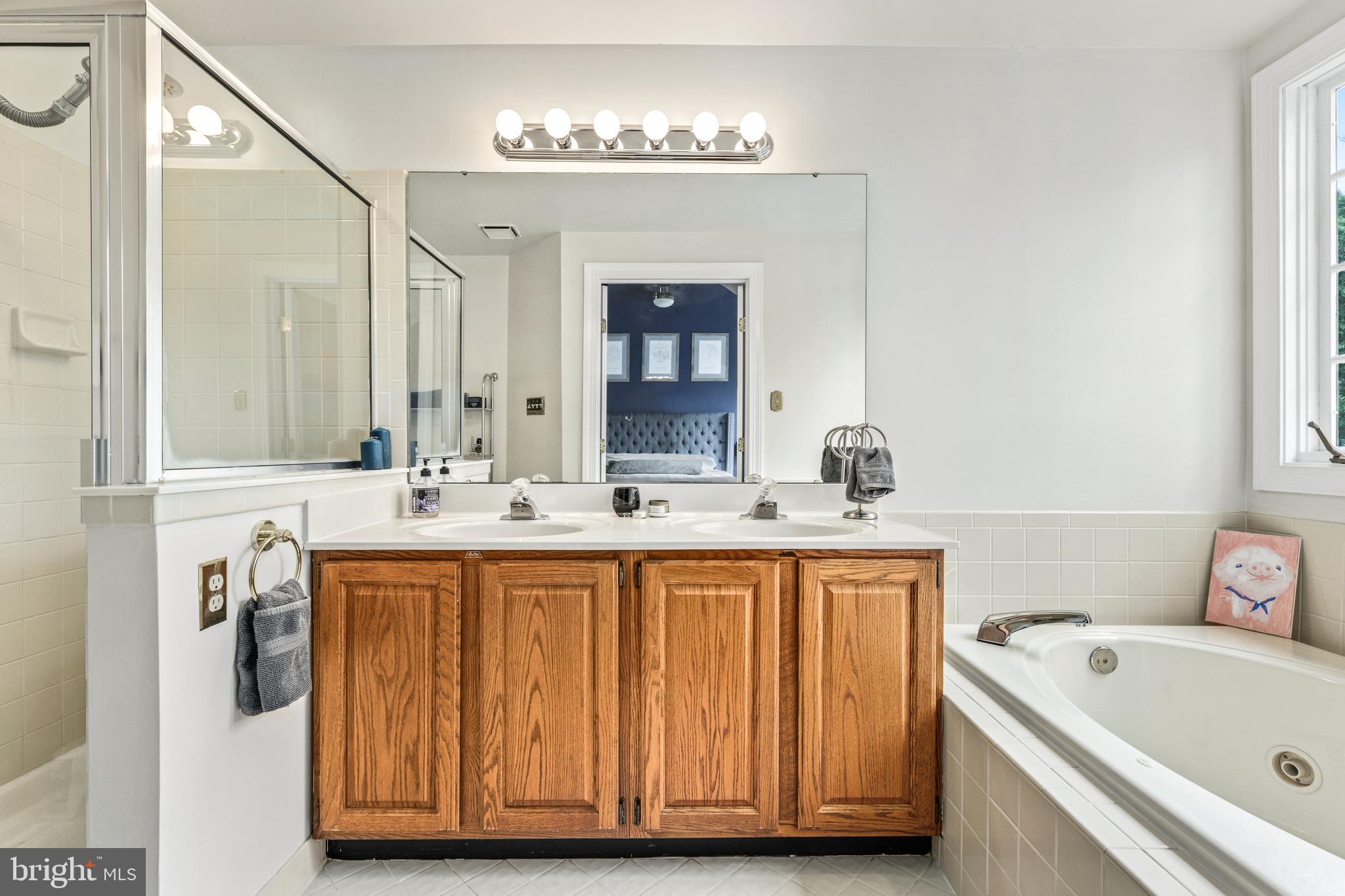 POTOMAC LAKES - Residential