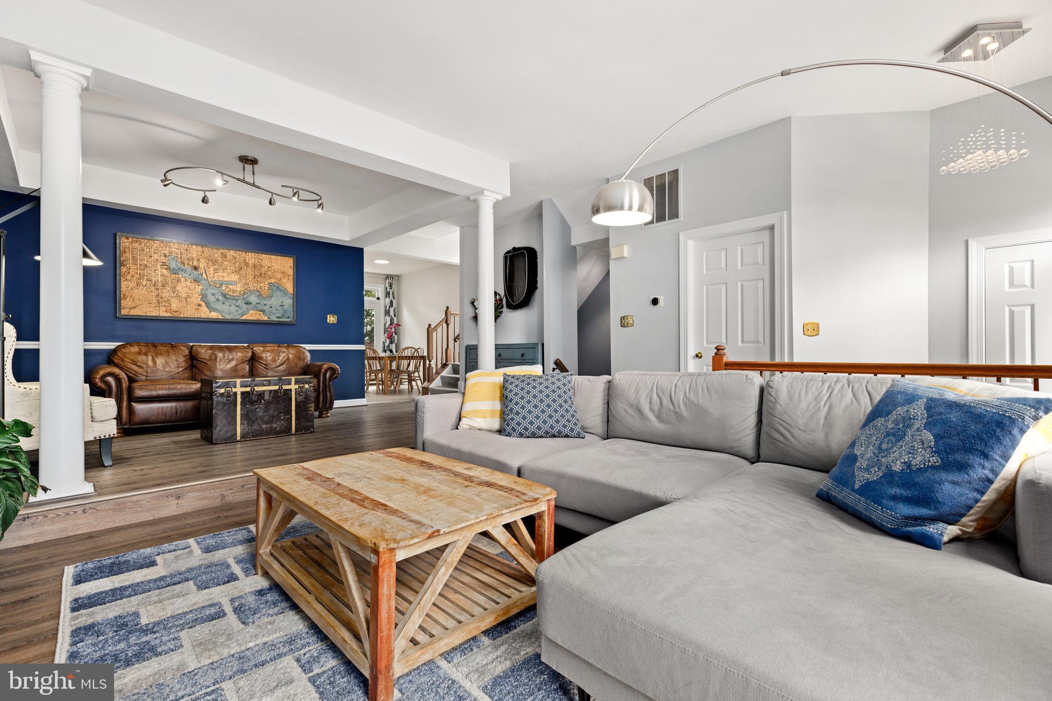 POTOMAC LAKES - Residential