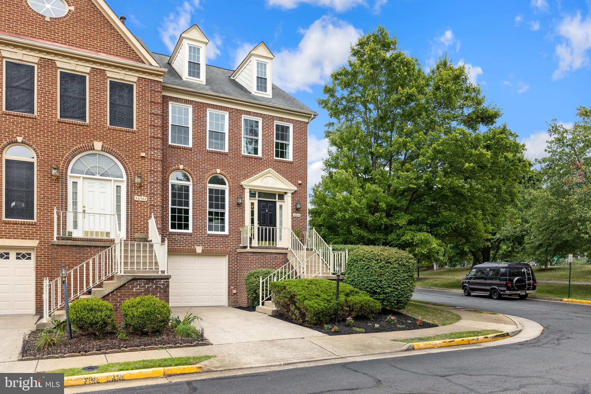 POTOMAC LAKES - Residential