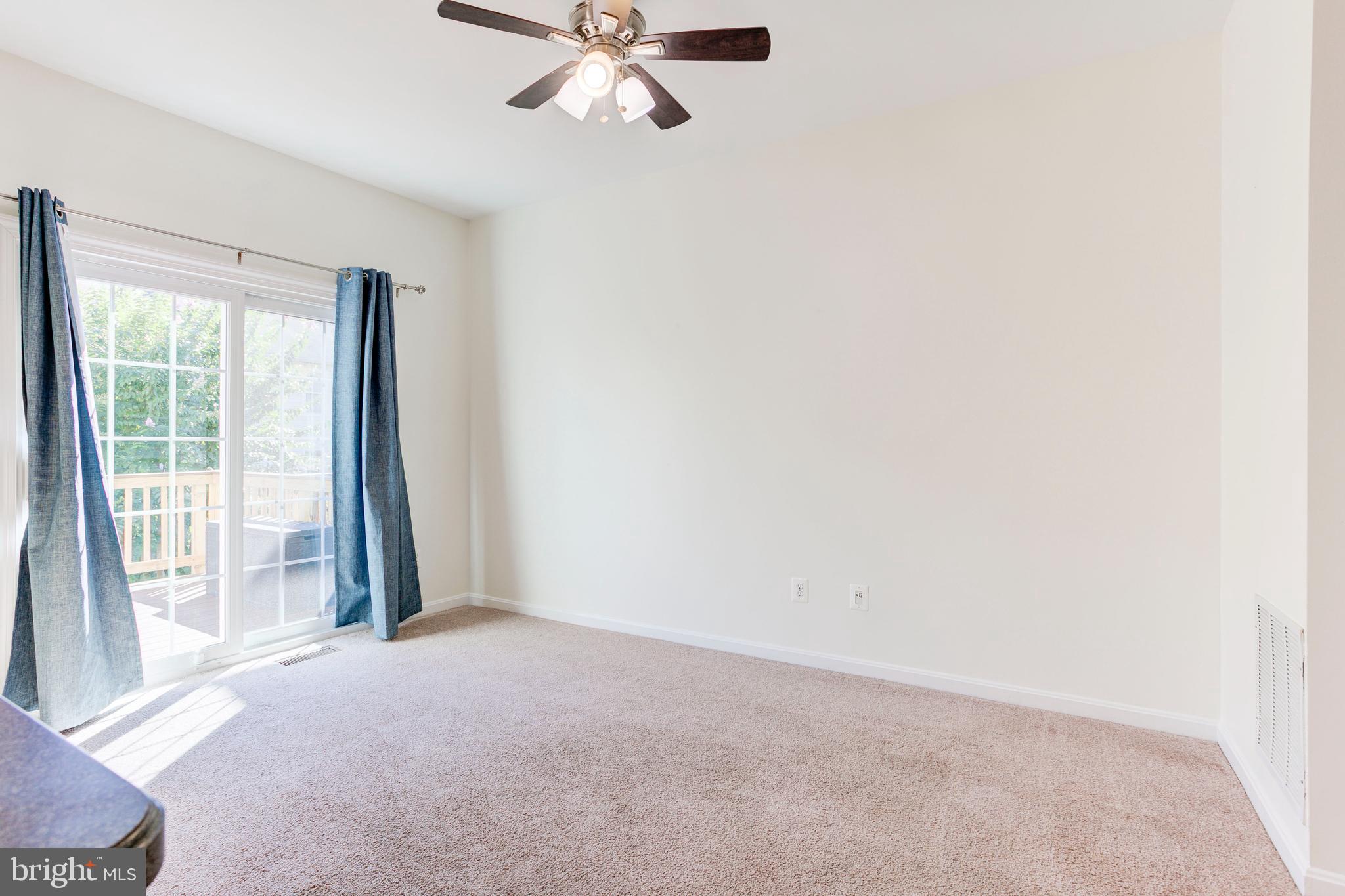 BROADLANDS SOUTH - Residential Lease