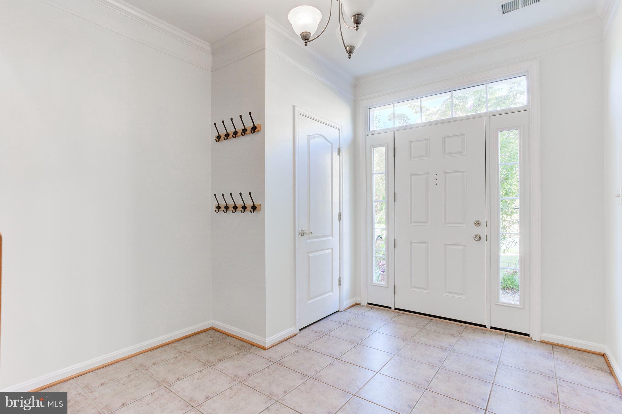 BROADLANDS SOUTH - Residential Lease