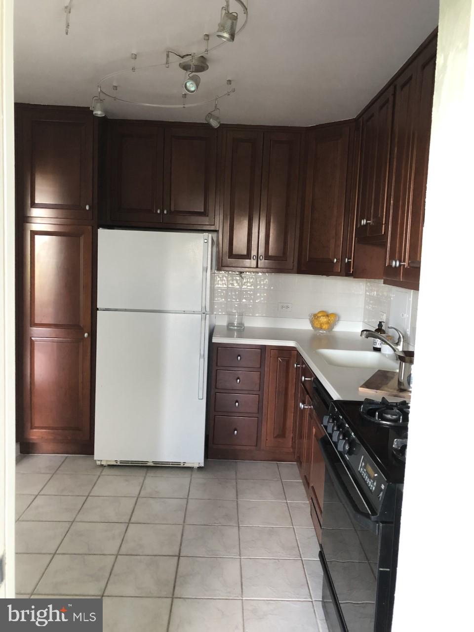 THE CHATHAM - Residential