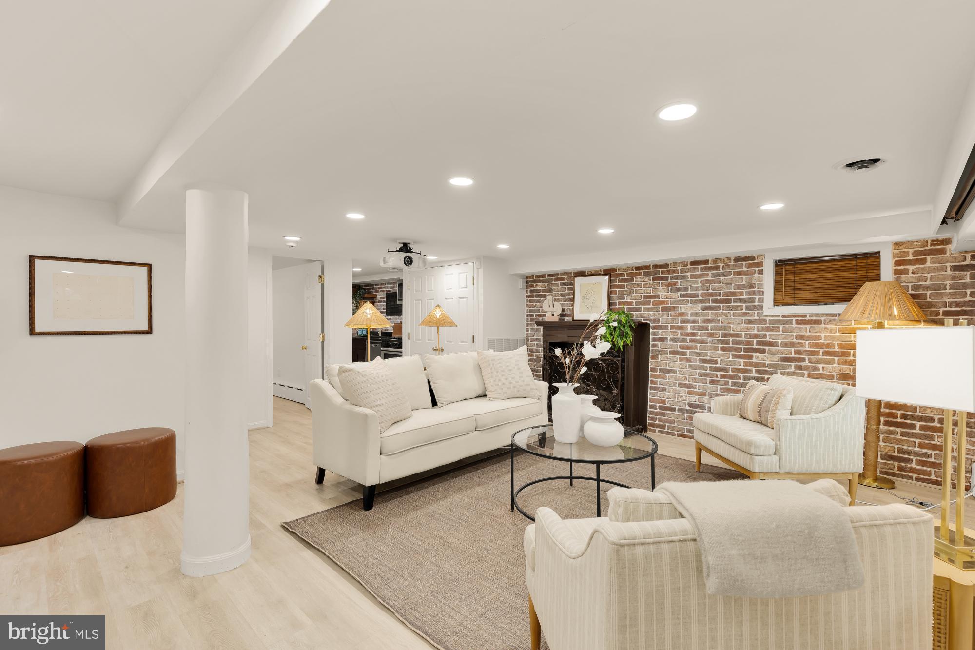 GEORGETOWN - Residential